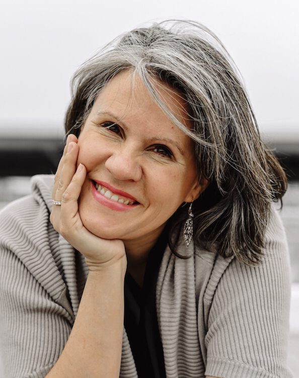 Julie Habart contact